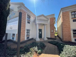 The Greens Office Park| Charles De Gaulle Crescent| Highveld