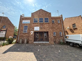 240m² Office Space to Let – Argyle Square Office Park, Tamarisk Place, Weltevreden Park, Roodepoort