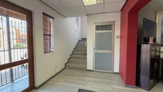 240m² Office Space to Let – Argyle Square Office Park, Tamarisk Place, Weltevreden Park, Roodepoort