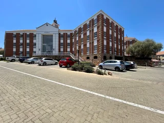 Prime Office Space to Let - Fourways Golf Park, Fourways, Sandton