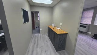 125m² Professional Office Space To Let on Brooks Street – Prime Brooklyn Location