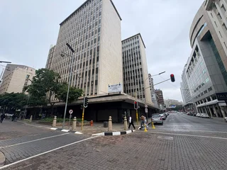 332m2 Third Floor Office Space to Let - Swiss House, 34 Main Street, Marshalltown, Johannesburg