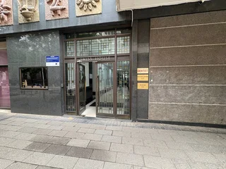 332m2 Third Floor Office Space to Let - Swiss House, 34 Main Street, Marshalltown, Johannesburg