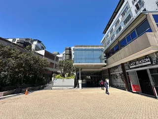 233m² Office to Let in Upper East Side, Salt River