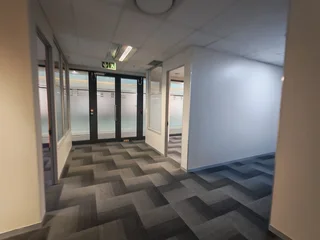 COROBAY CORNER | COROBAY AVENUE | MENLYN