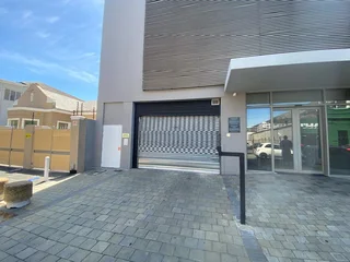 58.49m² Office Space to Rent in Sea Point Carpet Floors