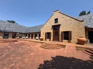 Prime 508m² Office to Let - 4 Bridle Close, Woodmead, Sandton