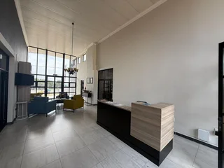 Prime 109m² Ground Floor Office to Let - 464 Ontdekkers Service Road, Florida Park, Roodepoort