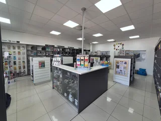 87m² Retail space to Let in Durbanville Recently Renovated