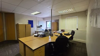 THE GREENS OFFICE PARK | CHARLES DE GAULLE CRESCENT | HIGHVELD