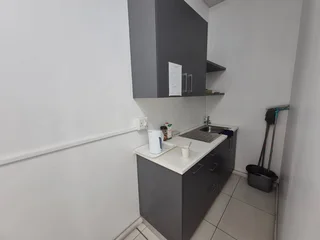 87m² Retail space to Let in Durbanville Recently Renovated