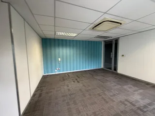 Prime 334m² Office Space to Let - 8 Kikuyu Road, Sunninghill, Sandton
