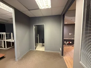 Prime 175m² Office Space to Let - 8 Kikuyu Road, Sunninghill, Sandton