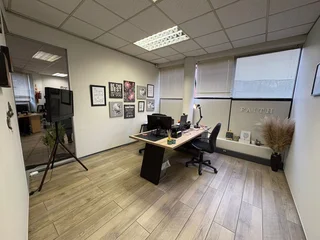 Prime Office Space to Let - 280 Kent Avenue, Ferndale, Randburg