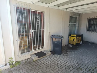 275m² House with Business Rights For Sale in Goodwood
