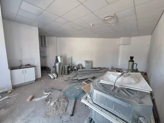 41m² Retail Space to Let in Durbanville High Exposure