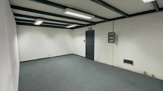 PROMINENT 136m² RETAIL SPACE TO LET IN FINPARK BUILDING — PRIME VISIBILITY ON FRANCIS BAARD STREET!