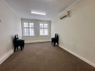 80m² Office to Let in Cape Town Heritage building