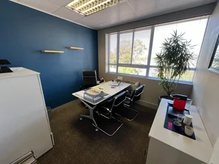1,877.75 Office To Let in Tyger Valley Office Park, Bellville