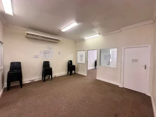 80m² Office to Let in Cape Town Heritage building