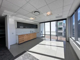 561m² Office Space to Let in Cape Town CBD with Breathtaking Views