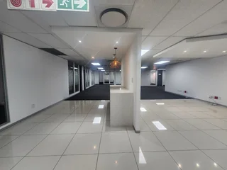 Prime 769m² Office Space to Let in Prestigious Brookfield Office Park