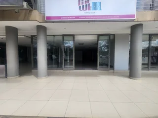 Prime 147m² Retail Space to Let in Prestigious Brookfield Office Park