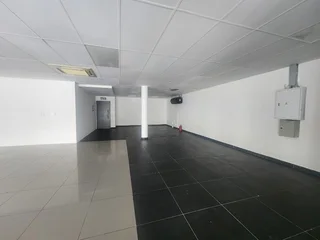 Prime 147m² Retail Space to Let in Prestigious Brookfield Office Park