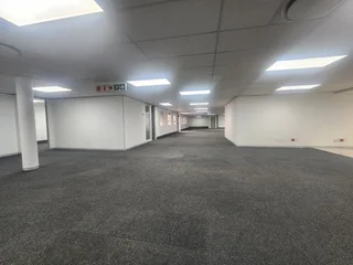 Prime 769m² Office Space to Let in Prestigious Brookfield Office Park