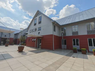 Prime 354m² Office Space in Faerie Glen – Modern, Spacious &amp; Exceptionally Located!