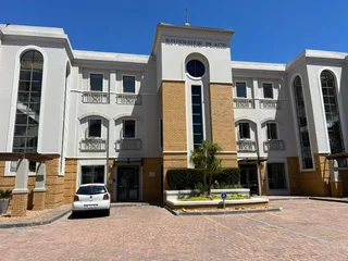 186m² Office Space To Let in Tyger Valley Immediate Occupation