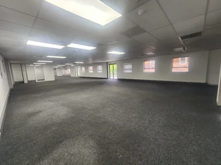 Prime 769m² Office Space to Let in Prestigious Brookfield Office Park