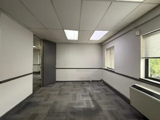 Prime Office Space to Let - Kingfisher Office Park, Meyersdal