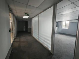 Prime 354m² Office Space in Faerie Glen – Modern, Spacious &amp; Exceptionally Located!