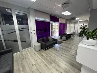 570.50m² Office Space To Let In BO Oakdale, Tyger Valley