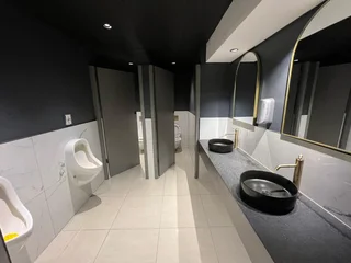 343m² Office To Let in Tyger Valley Shared Balcony