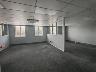 Prime 354m² Office Space in Faerie Glen – Modern, Spacious &amp; Exceptionally Located!