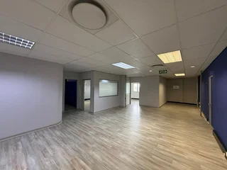 Premium 166m² First Floor Office Space to Let - Clearwater Office Park, Allens Nek, Roodepoort