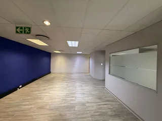 Premium 166m² First Floor Office Space to Let - Clearwater Office Park, Allens Nek, Roodepoort