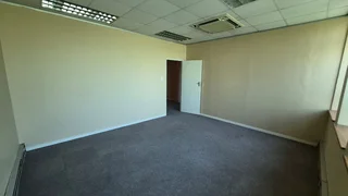126m² Office Space To Let In The Towers, Paarl