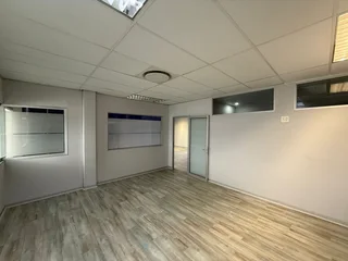 Premium 166m² First Floor Office Space to Let - Clearwater Office Park, Allens Nek, Roodepoort