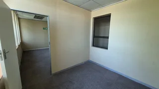 126m² Office Space To Let In The Towers, Paarl