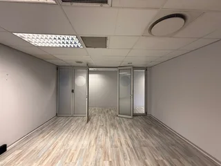Premium 166m² First Floor Office Space to Let - Clearwater Office Park, Allens Nek, Roodepoort