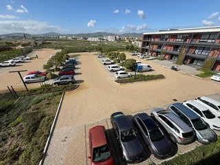 90m² Modern Office Space to Rent at Cedar Square, Sandown