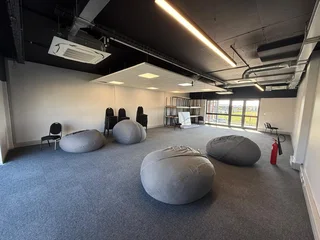 90m² Modern Office Space to Rent at Cedar Square, Sandown