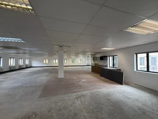 Premium 520m² First Floor Office Space to Let - Clearwater Office Park, Allens Nek, Roodepoort