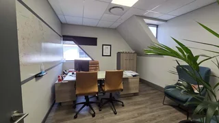 831 Square Meter Office space to let in Byls Bridge Office Park with backup power