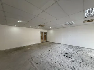 Premium 520m² First Floor Office Space to Let - Clearwater Office Park, Allens Nek, Roodepoort