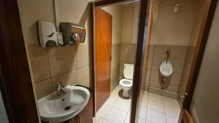 54m² Office to Rent in The Towers, Main Road, Paarl