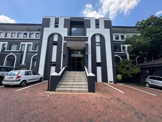 Office Space to Let - Grosvenor Gate, Hyde Park Lane, Sandton